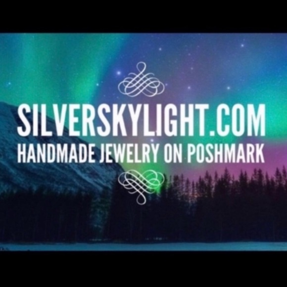 π΄ SALE ! red dot items are 2 for $25 . Bundle more than 3 and its $10 each π - Picture 14 of 14